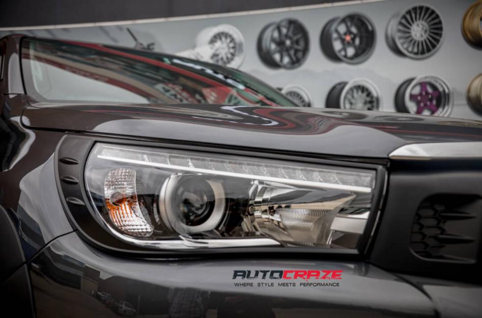 TOYOTA HILUX N80 4WD GD07 MATTE BLACK MILLED
